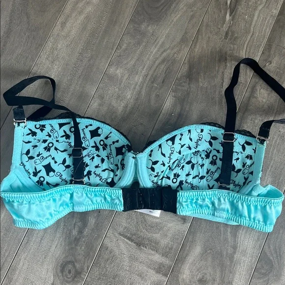 Playboy Bra - Picture 3 of 4